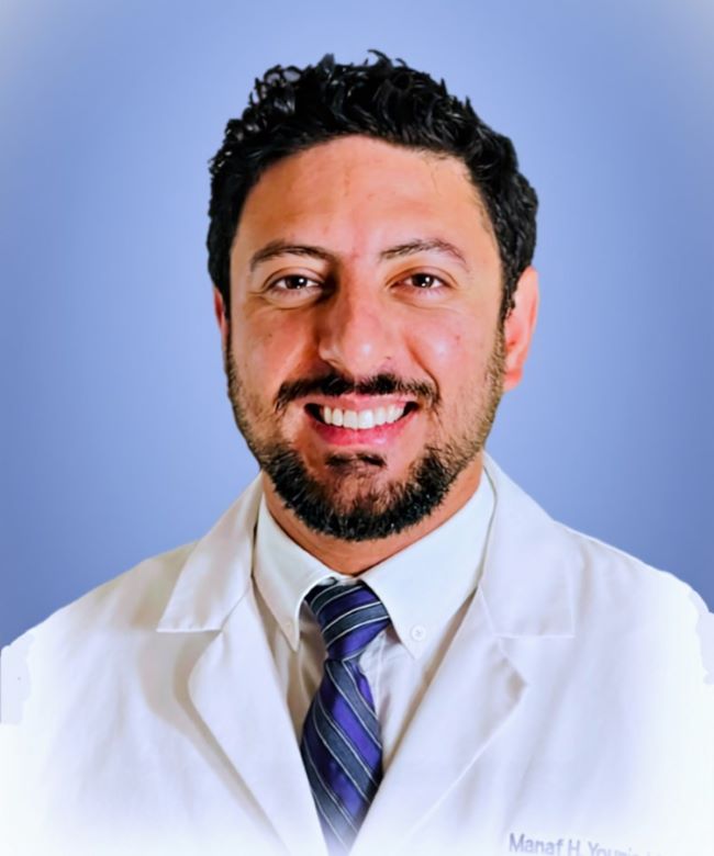 Headshot of Manaf Younis, MD, spine surgeon at Paris Regional Health.